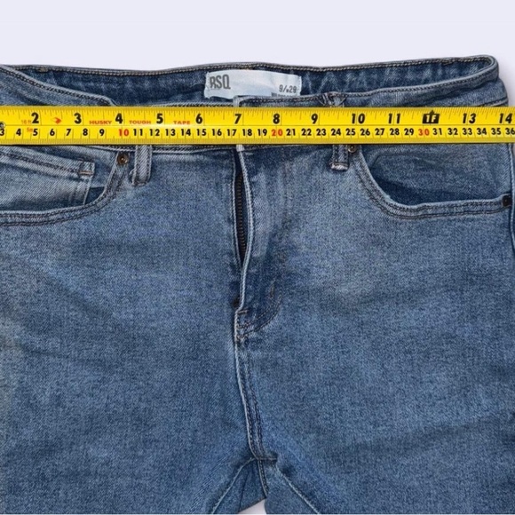 RSQ Denim Blue Frayed Hem Shorts - Picture 4 of 5